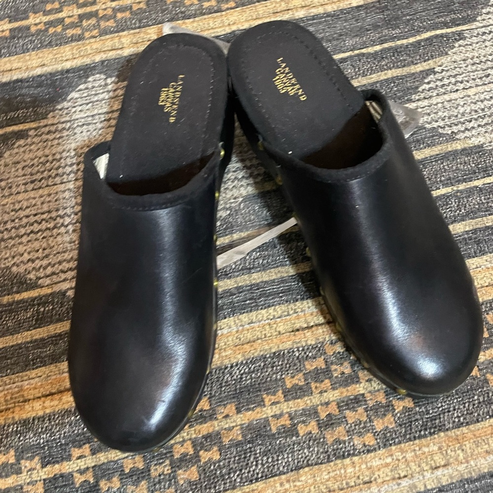 Black leather wooden clogs with gold studs - Picture 3 of 7